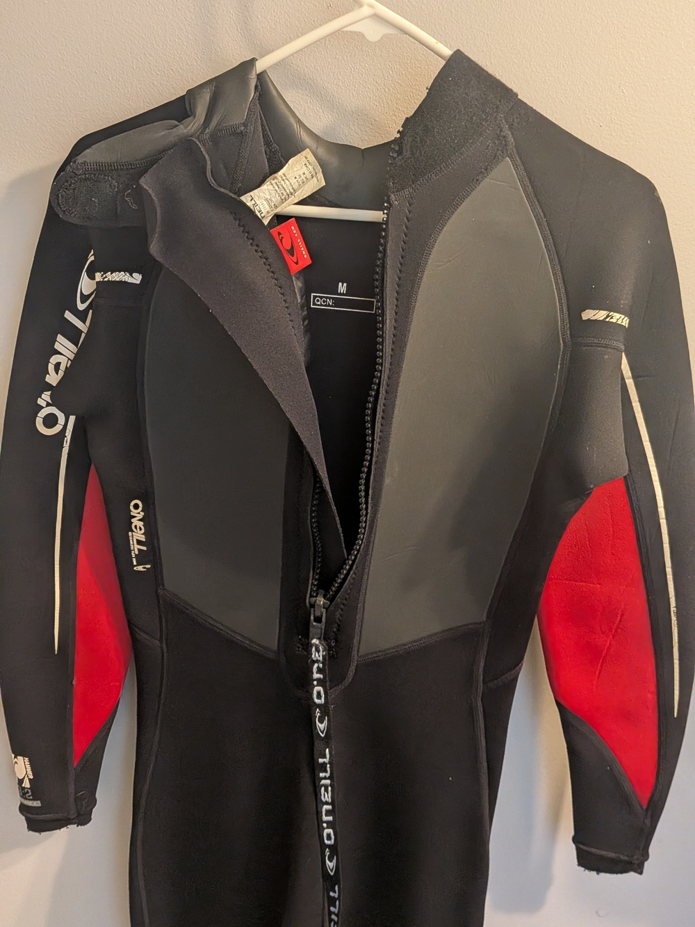 O'Neill Men's Black & Red Wetsuit Jacket - Size M
